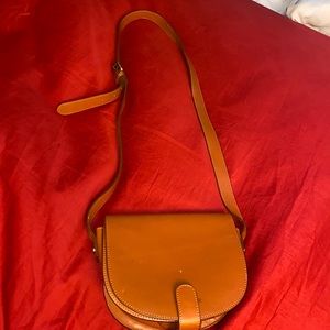 Beautiful side of shoulder bag